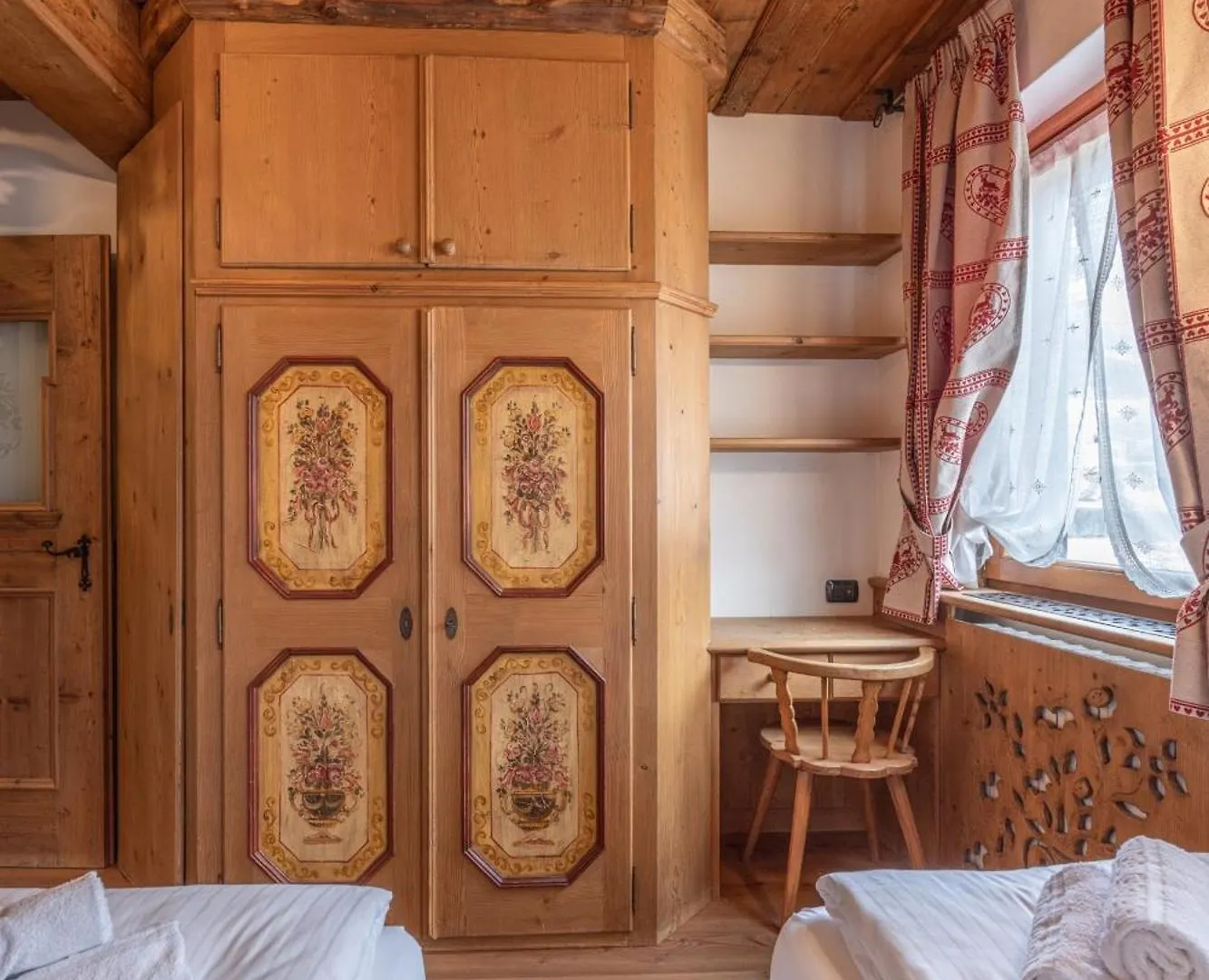 Casa Col, Vicina Alle Piste Da Sci E Con Vista Dolomiti Cortina dʼAmpezzo