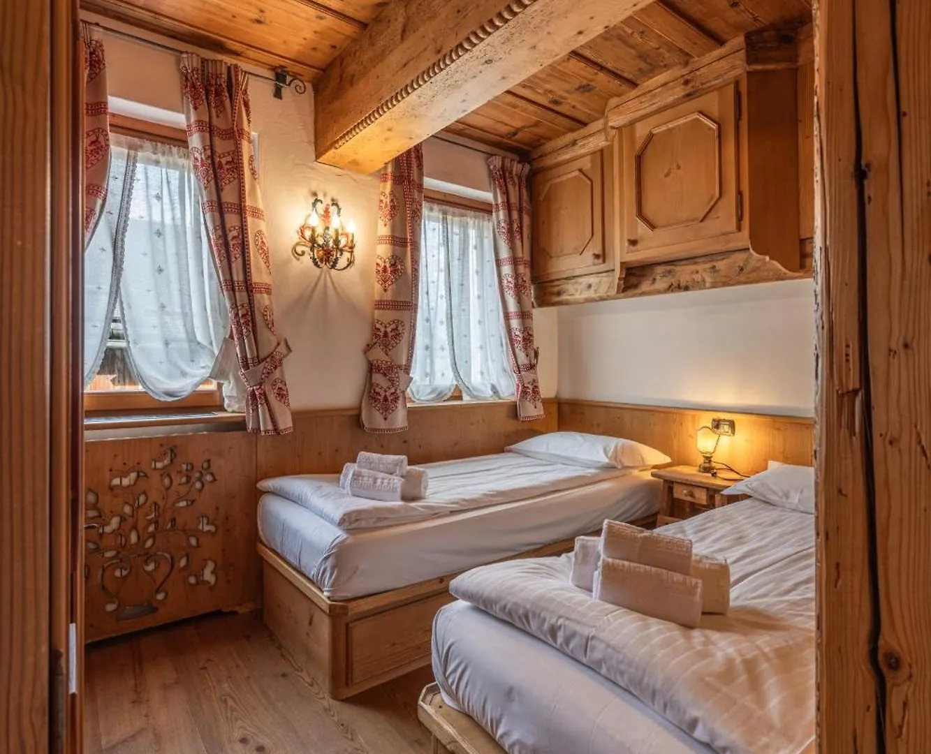 Apartment Casa Col, Vicina Alle Piste Da Sci E Con Vista Dolomiti Cortina d'Ampezzo Italy