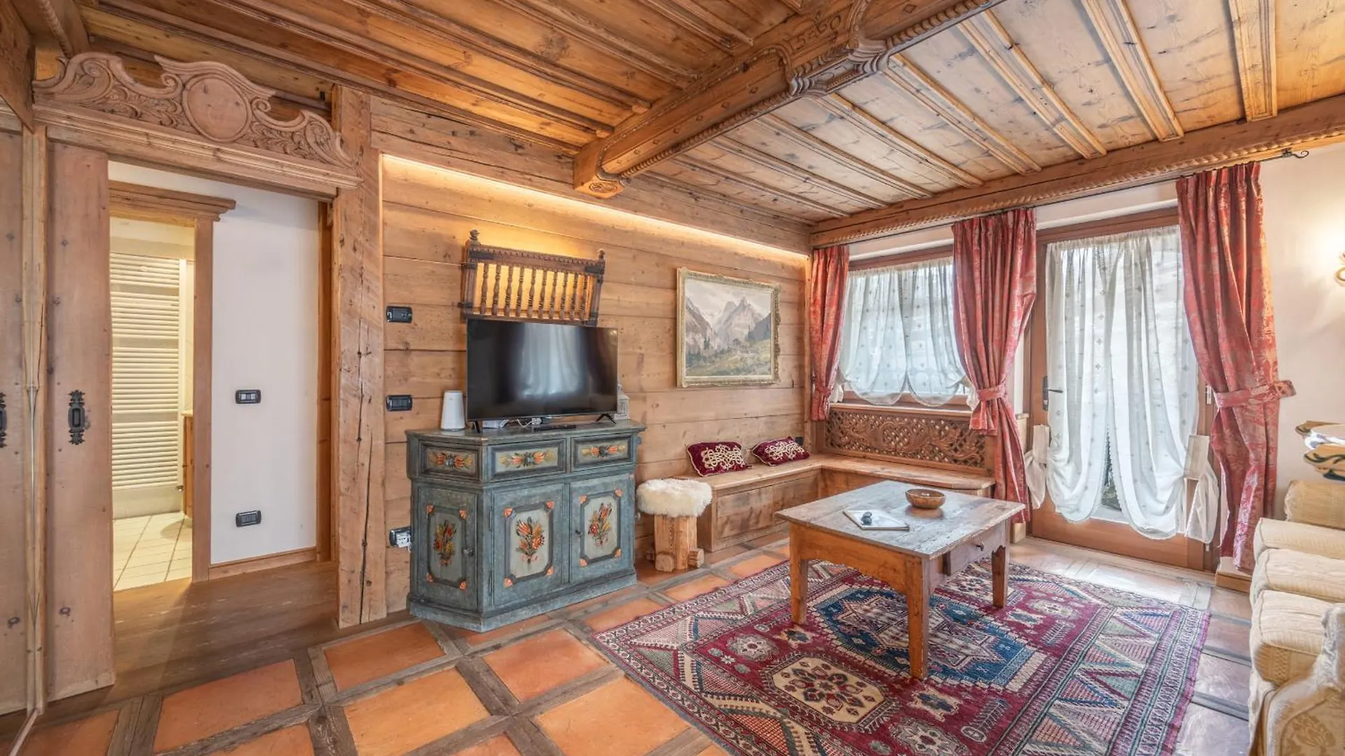 Apartment Casa Col, Vicina Alle Piste Da Sci E Con Vista Dolomiti Cortina d'Ampezzo